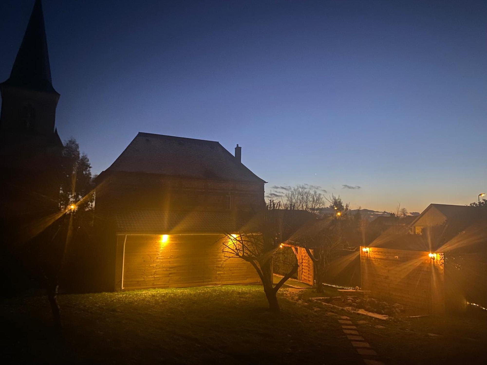 Le Cocoon D'Emy Bed & Breakfast Louvetot ภายนอก รูปภาพ